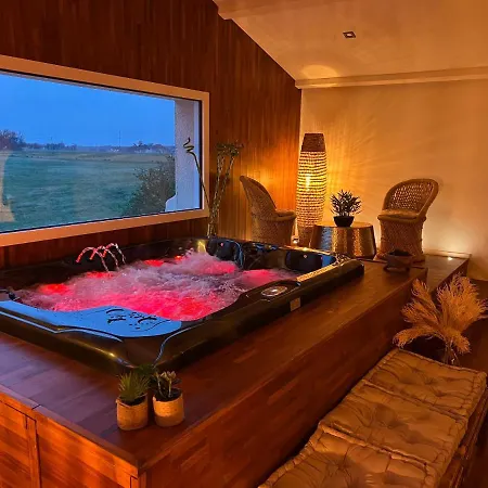 B&B La Belle Marcelle - D Hotes Avec Jacuzzi